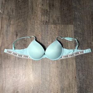 Pink t-shirt push up bra